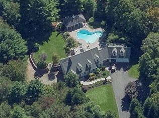 67 Flanders Rd, Westborough, MA 01581