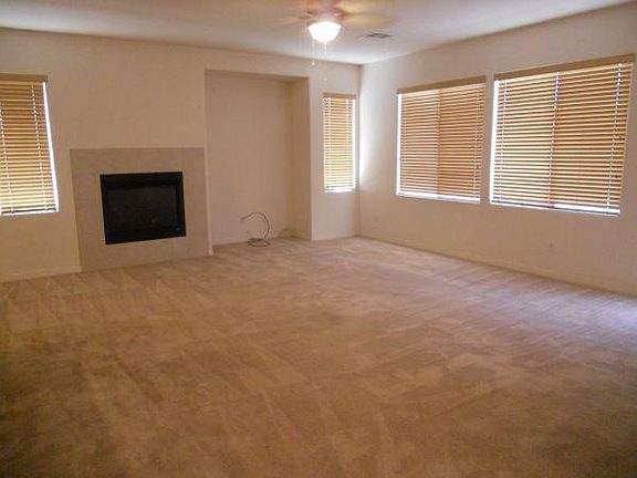 4th image of 7509 Royal Crystal St