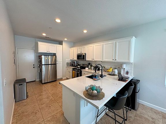5th image of 46198 Rocky Trail Ln