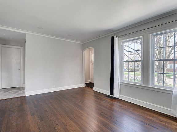 4th image of 1644 N 73rd Ct