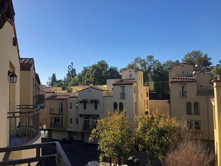 23130 Sherman Pl — Photo 3
