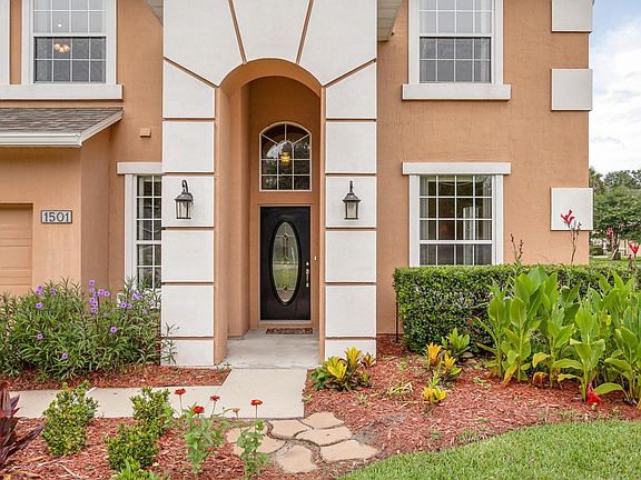 Front_Door