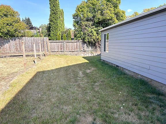 2nd image of 6055 Looney Ln SW