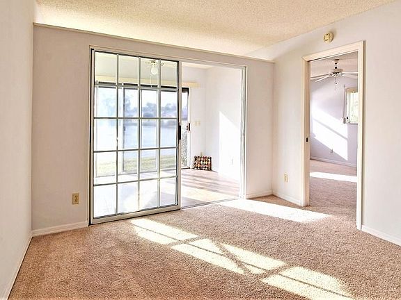 4th image of 605 W Lake Jasmine Cir APT 108