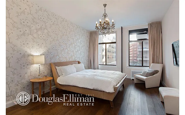 Sold by Douglas Elliman | media 17