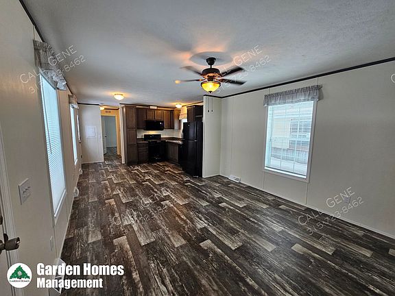 4th image of 247 Blossom Ln
