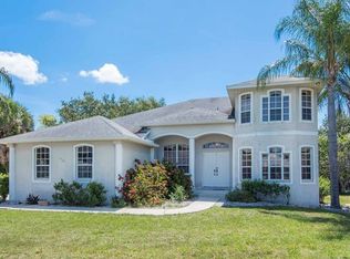 912 Bayview Dr, Nokomis, FL 34275