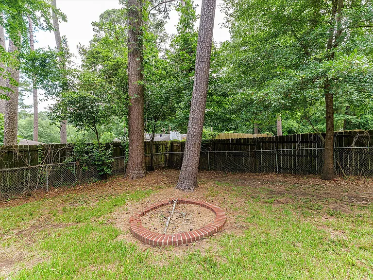 2408 Hiawassee Rd — Photo 24