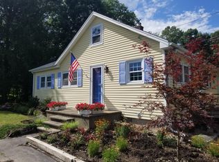 67 Chace St, Swansea, MA 02777