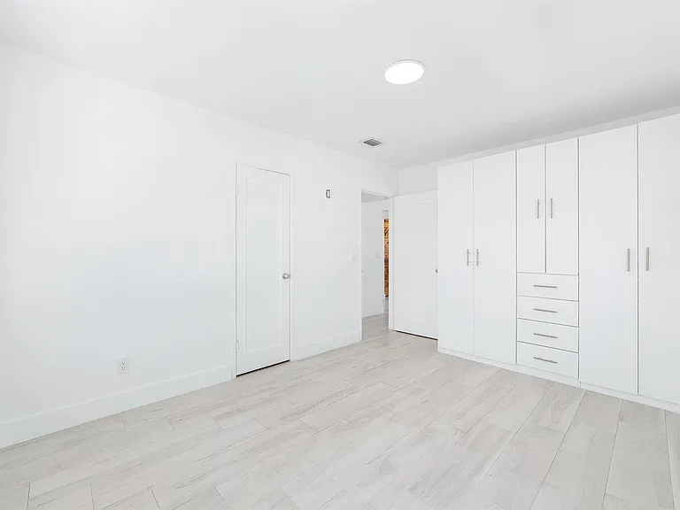 2130 Wiley Ct — Photo 11