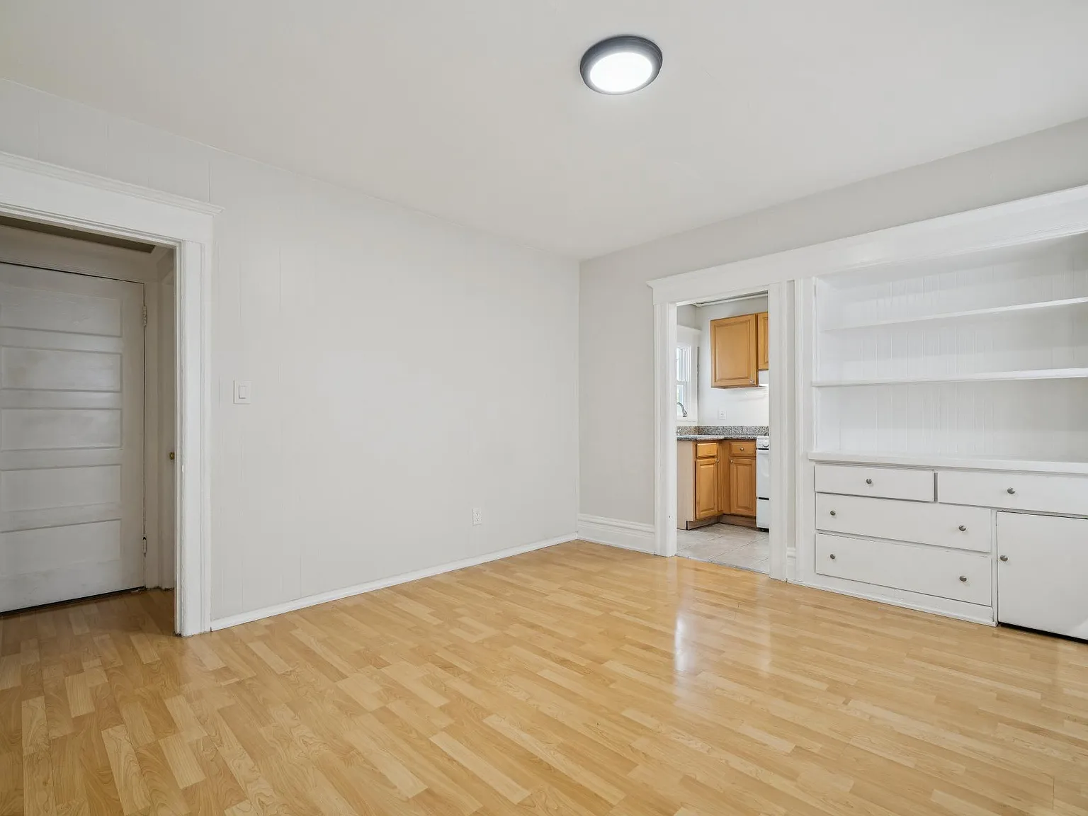 1 bed, 1000 sqft, $2,795 — Photo 4