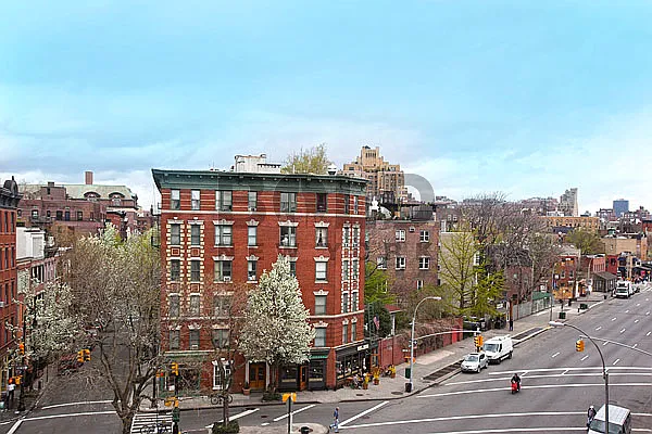 Rented by Bold New York | media 46