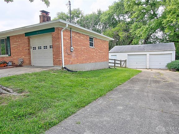4th image of 1021 Cherokee Dr