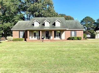 127 Magnolia Loop, Millbrook, AL 36054