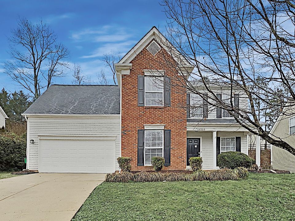 1st image of 14909 Ashlight Dr