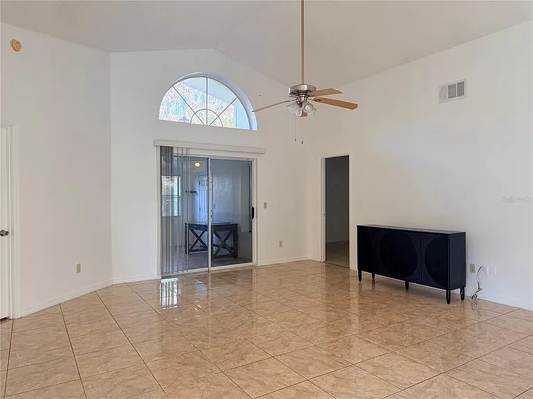 1025 Brynlor Ln — Photo 13