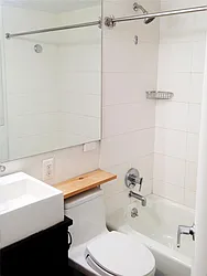 Rented by R New York