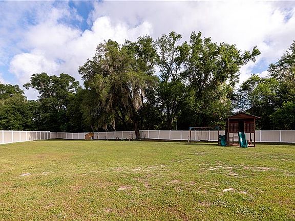 4th image of 3651 SE 97th Ln