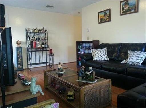 2nd image of 191-193 Bunker Hill St #103