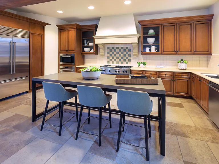 Orchard Hills Apartment Homes — Photo 13