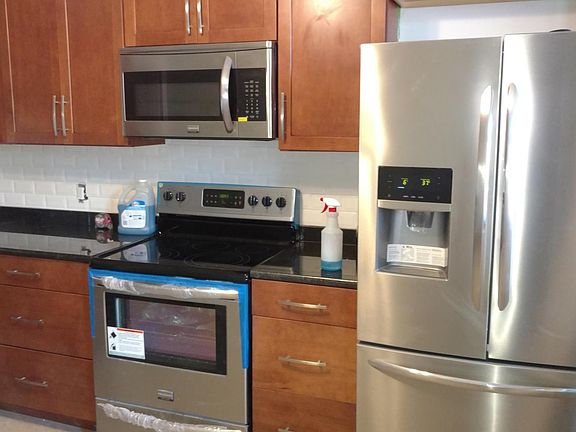 2nd image of 3665 Wyoming St Floor 1