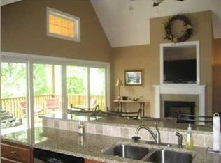 11 Clift Trl, Rossville, GA 30741