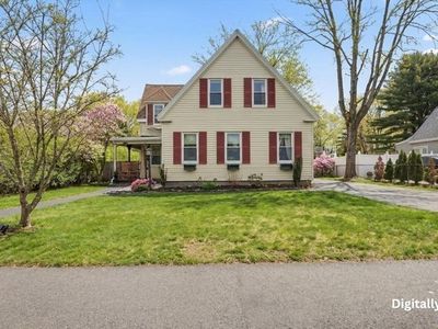 209 Central St, Rockland, MA, 02370