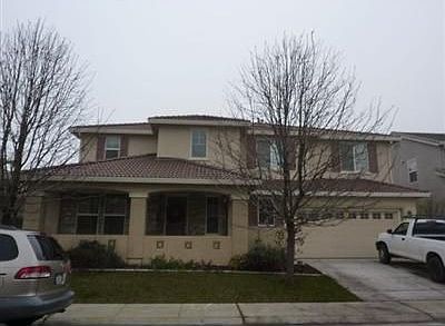 2nd image of 560 Allaire Cir