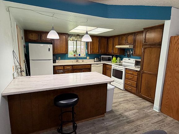3rd image of 1420 Mirada Cir