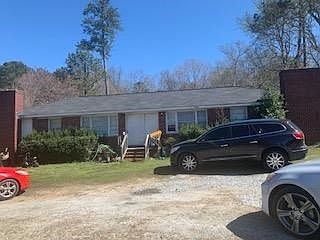 5th image of 302 Fairforest Dr
