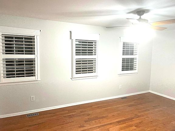 2nd image of 6102 Old Landing Way #62