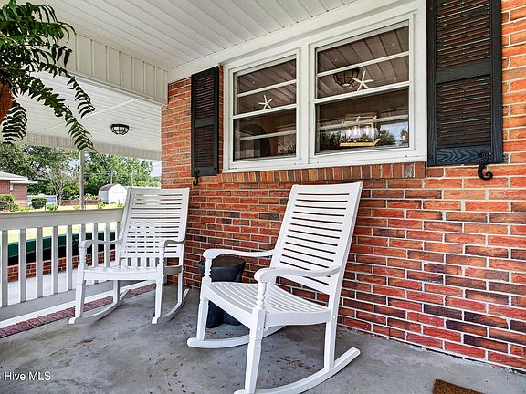 2nd image of 112 Barbara Avenue