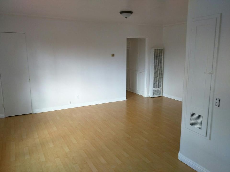 1st image of 3719 4th Ave APT B