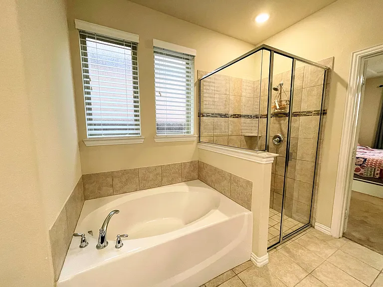 11513 Morrow Ln — Photo 21
