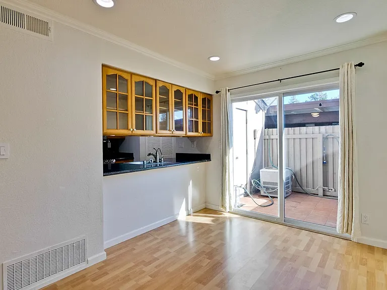 21099 Red Fir Ct — Photo 19