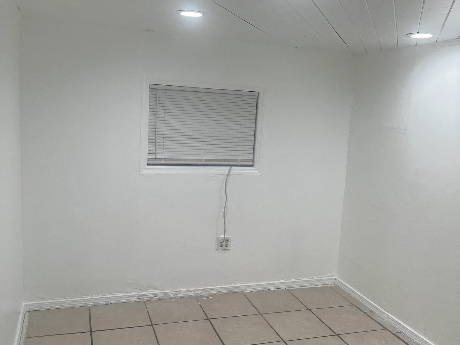 2 bed, 1000 sqft, $2,000 — Photo 3