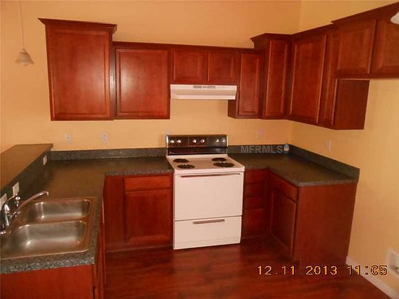 4th image of 3153 21st Ave S