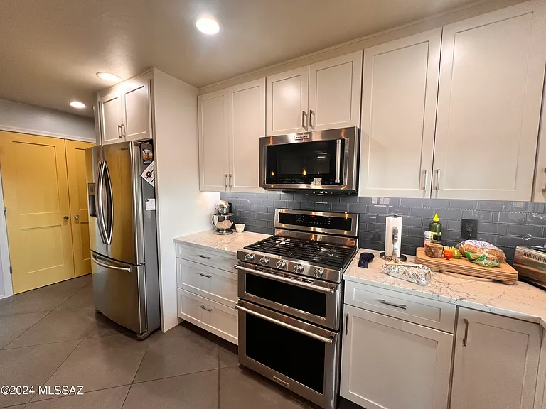 7600 N Sonoma Way — Photo 6
