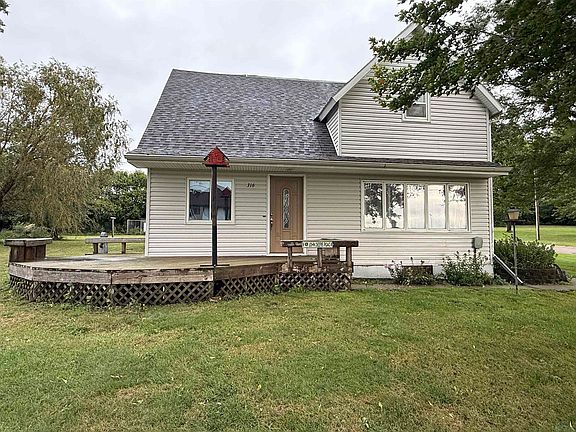 2nd image of 316 6th St