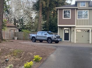 5002 SW Taylors Ferry Rd, Portland, OR 97219