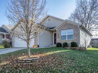 202 Berkshire Ln, Georgetown, KY 40324