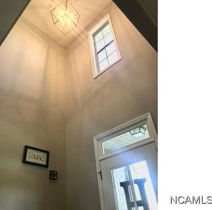 2nd image of 1409 Wishing Well Dr NE