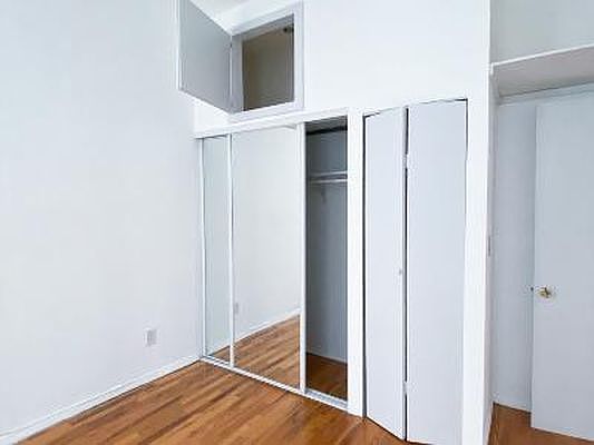 4th image of 103 W 80th St #4R