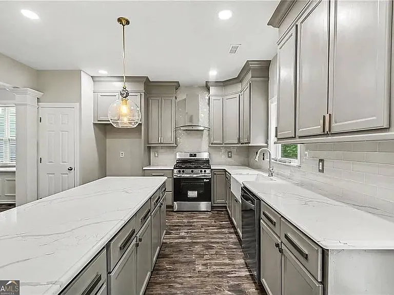 5174 Arran Ln — Photo 5
