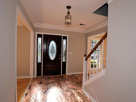 2nd image of 572 Briarmeade Dr