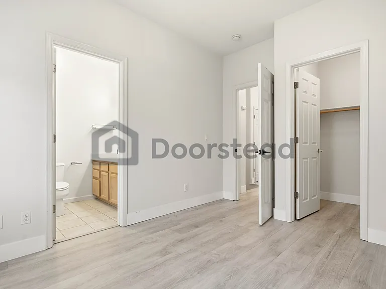 2414 Falk Ct — Photo 19