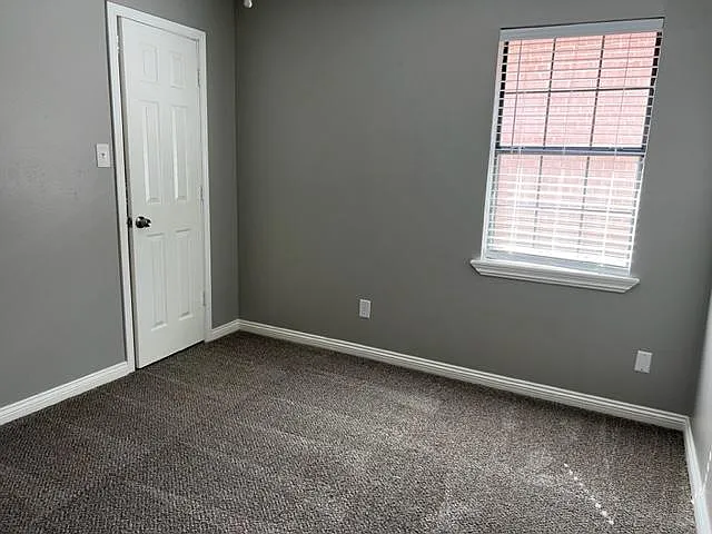 3628 Andrea St — Photo 10