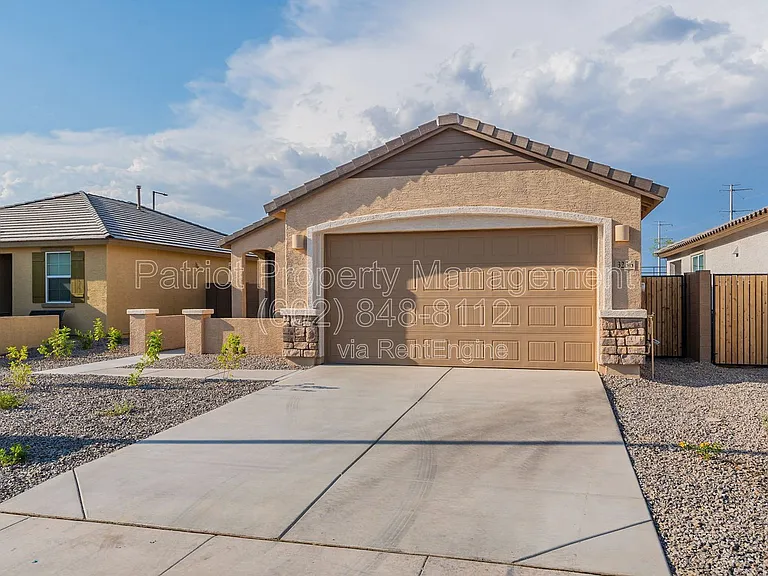 3236 W Caleb Rd — Photo 1