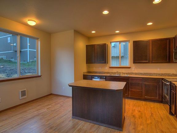 4th image of 19663 12th Ave NE Lot 42