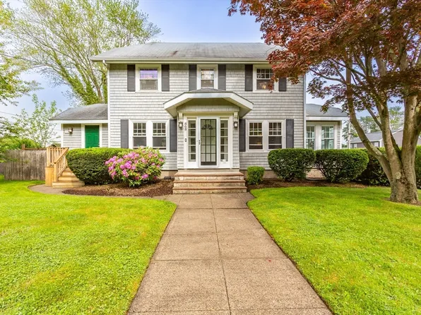 868 Brayton Ave, Somerset, MA 02726